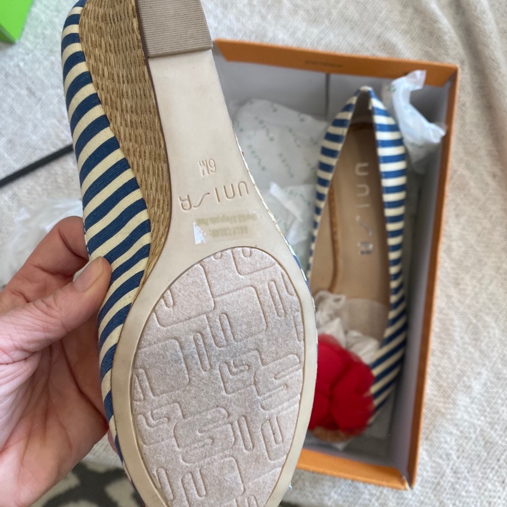 Brand New Unisa Blue & White Wedge